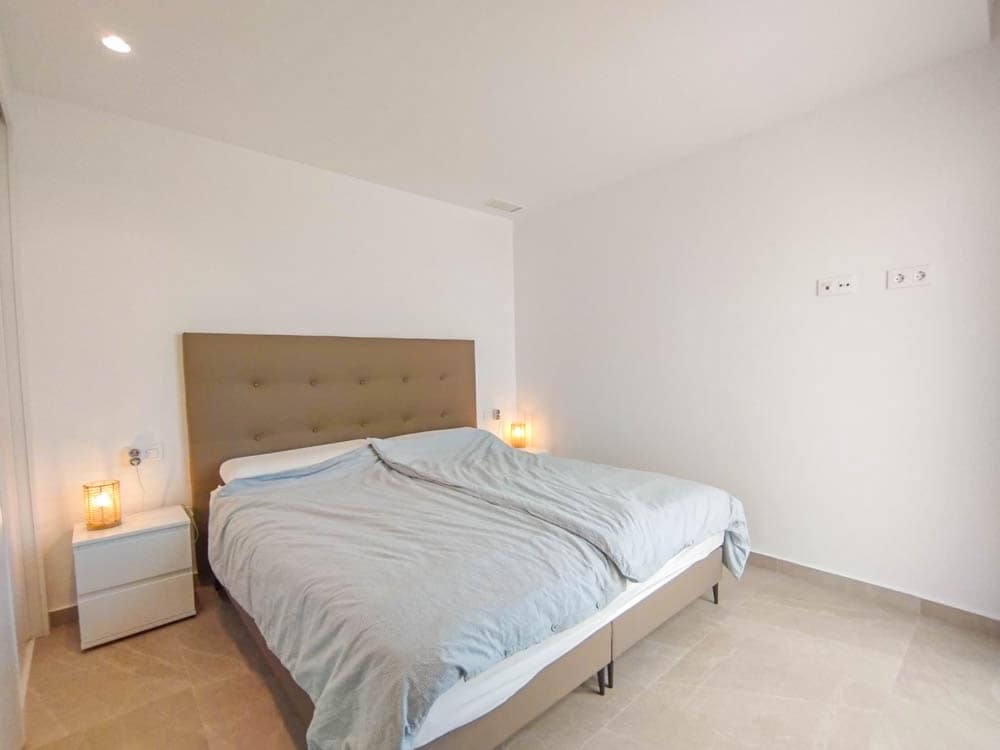 4 soveværelse Villa til salg i Algorfa med swimmingpool garage - € 399.000 (Ref: 8927968)