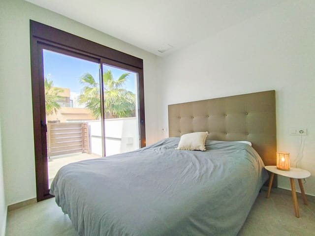 4 bedroom Villa for sale in Algorfa with pool garage - € 399,000 (Ref: 8927968)