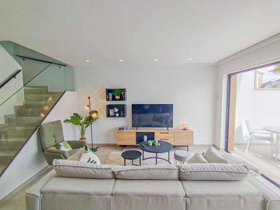 4 soveværelse Villa til salg i Algorfa med swimmingpool garage - € 399.000 (Ref: 8927968)