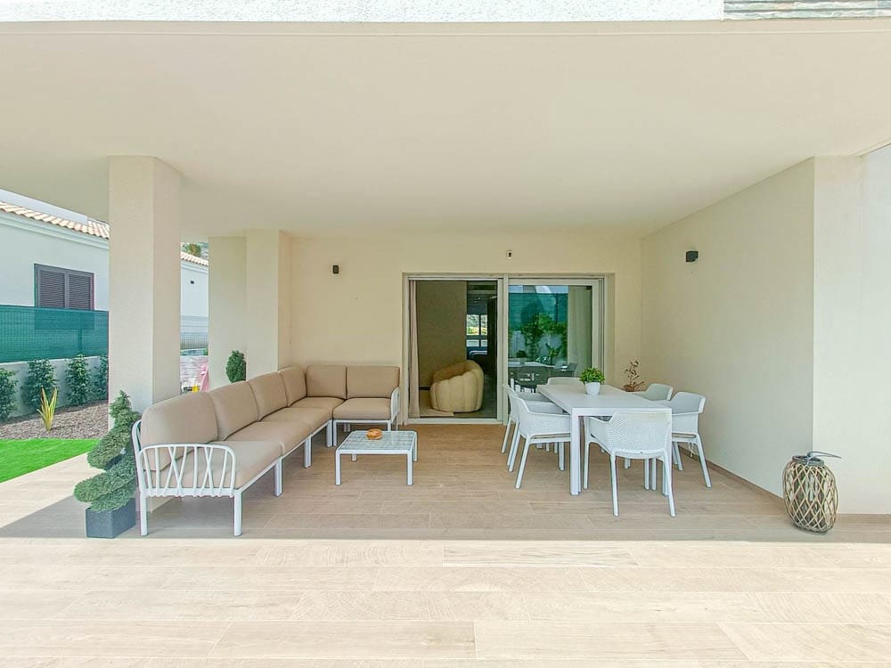 3 soverom Leilighet til salgs i Algorfa med svømmebasseng garasje - € 370 000 (Ref: 8938238)