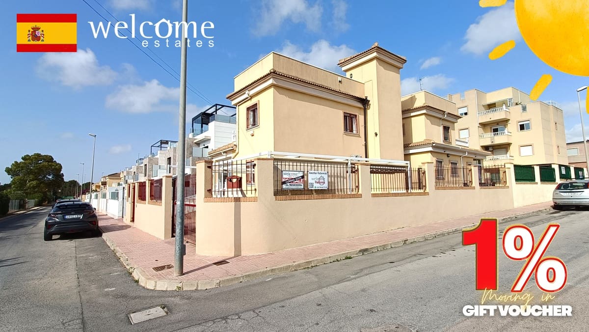 3 soverom Villa til salgs i Orihuela Costa med svømmebasseng garasje - € 269 950 (Ref: 9046321)