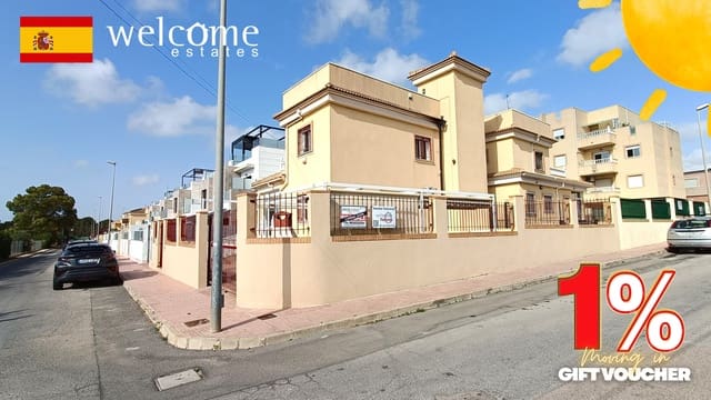 3 bedroom Villa for sale in Lomas de Cabo Roig - Los Dolses, Orihuela with pool garage - € 269,950 (Ref: 9046321)