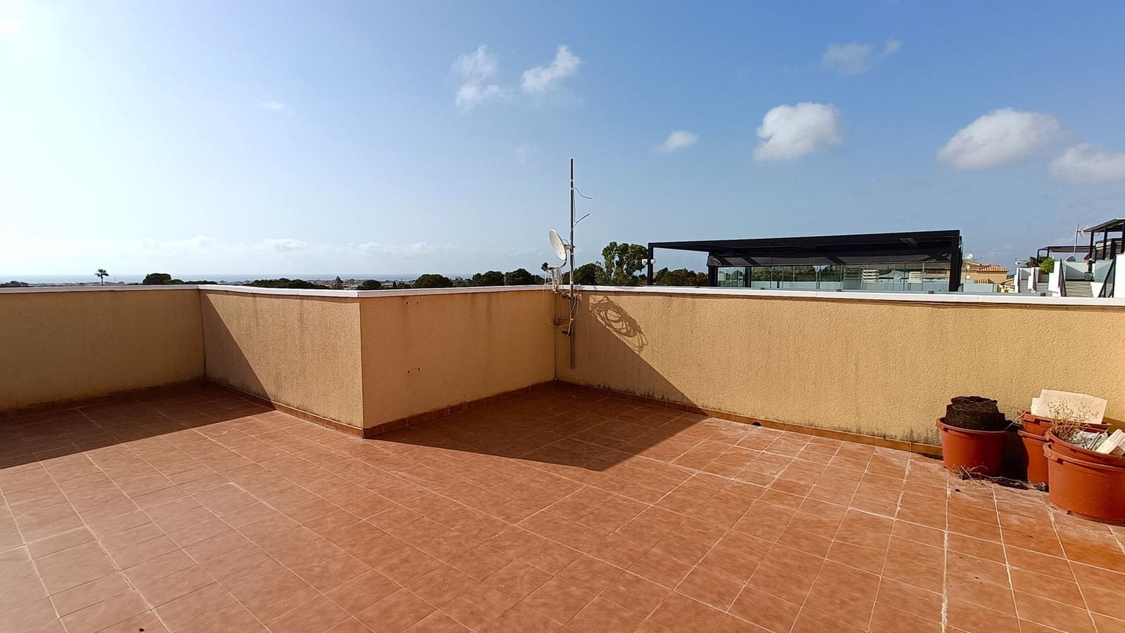 3 soveværelse Villa til salg i Orihuela Costa med swimmingpool garage - € 269.900 (Ref: 9046321)