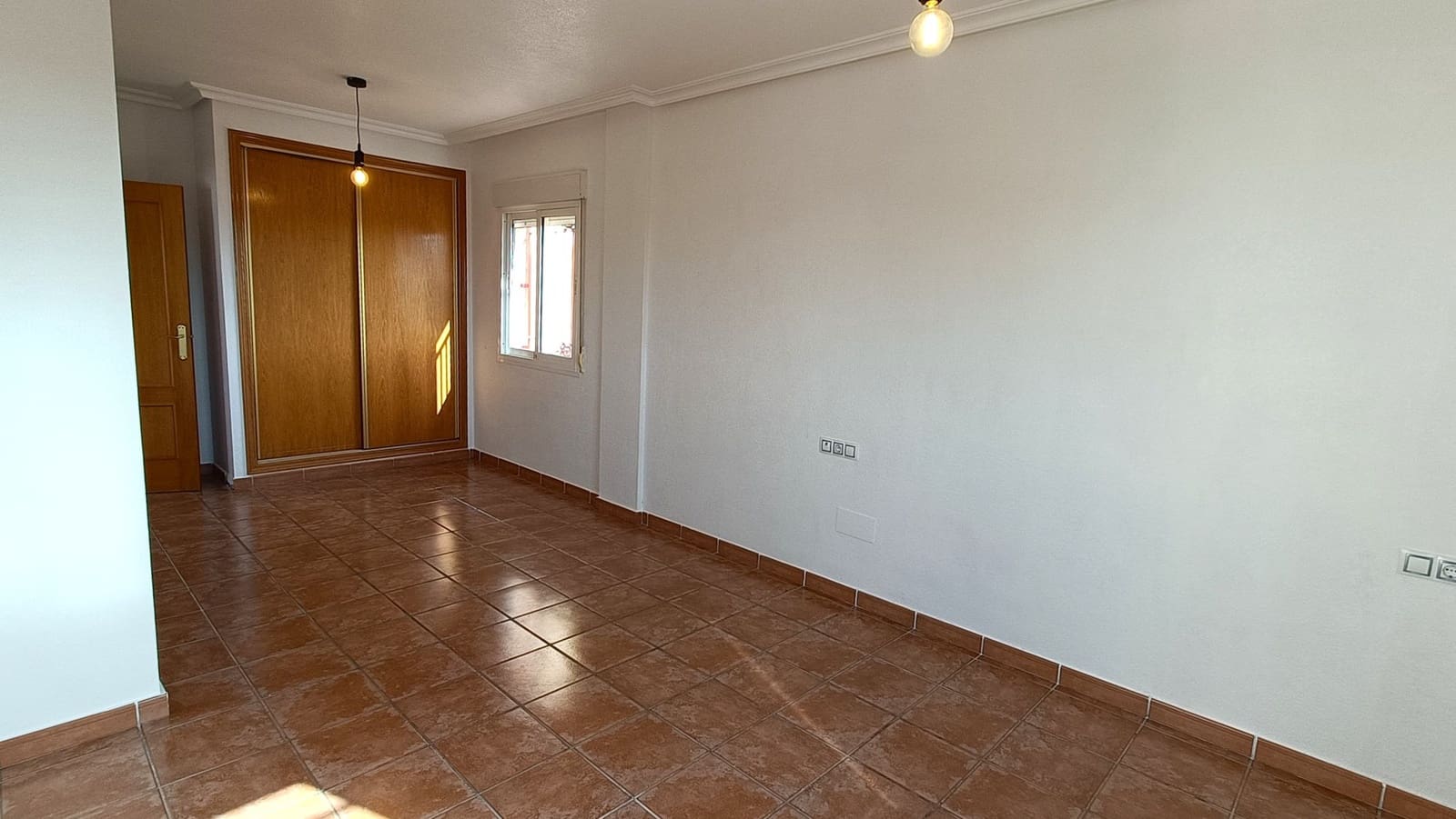 3 soveværelse Villa til salg i Orihuela Costa med swimmingpool garage - € 269.900 (Ref: 9046321)