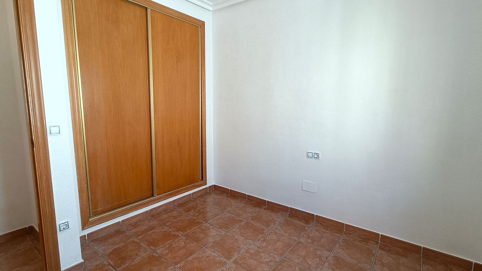 3 soveværelse Villa til salg i Orihuela Costa med swimmingpool garage - € 269.900 (Ref: 9046321)