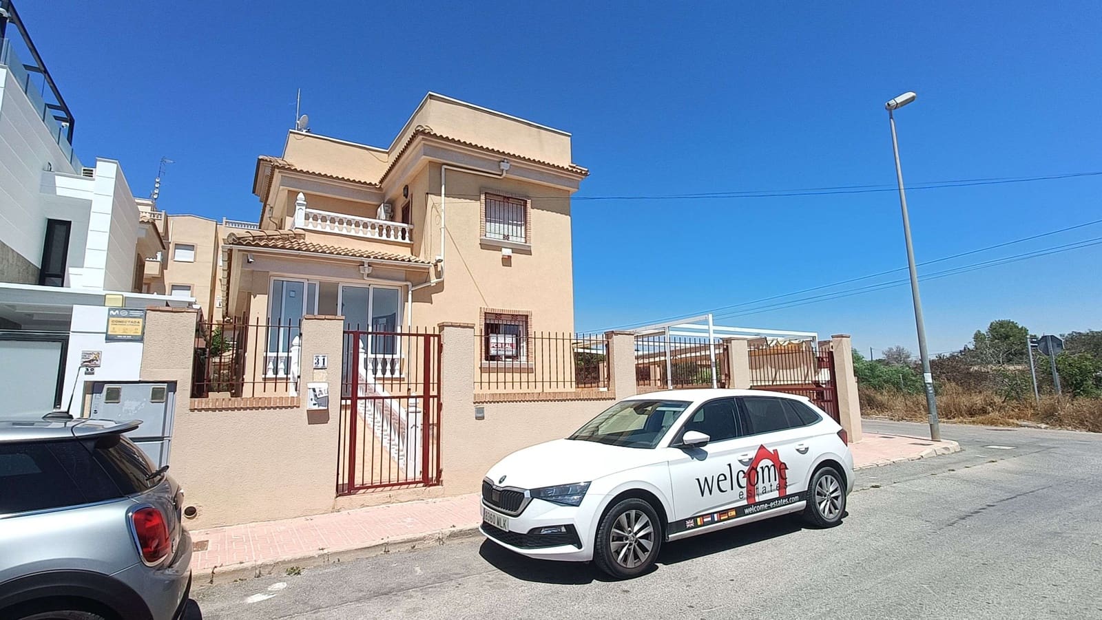 3 bedroom Villa for sale in Orihuela Costa with pool garage - € 269,900 (Ref: 9046321)