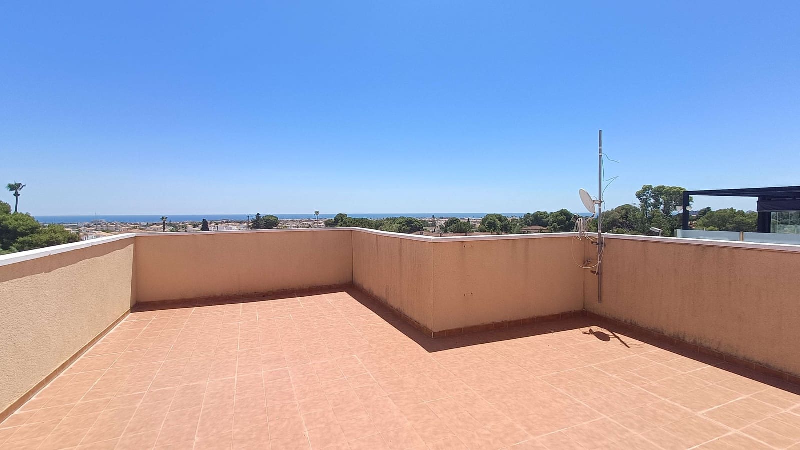 3 bedroom Villa for sale in Orihuela Costa with pool garage - € 269,900 (Ref: 9046321)