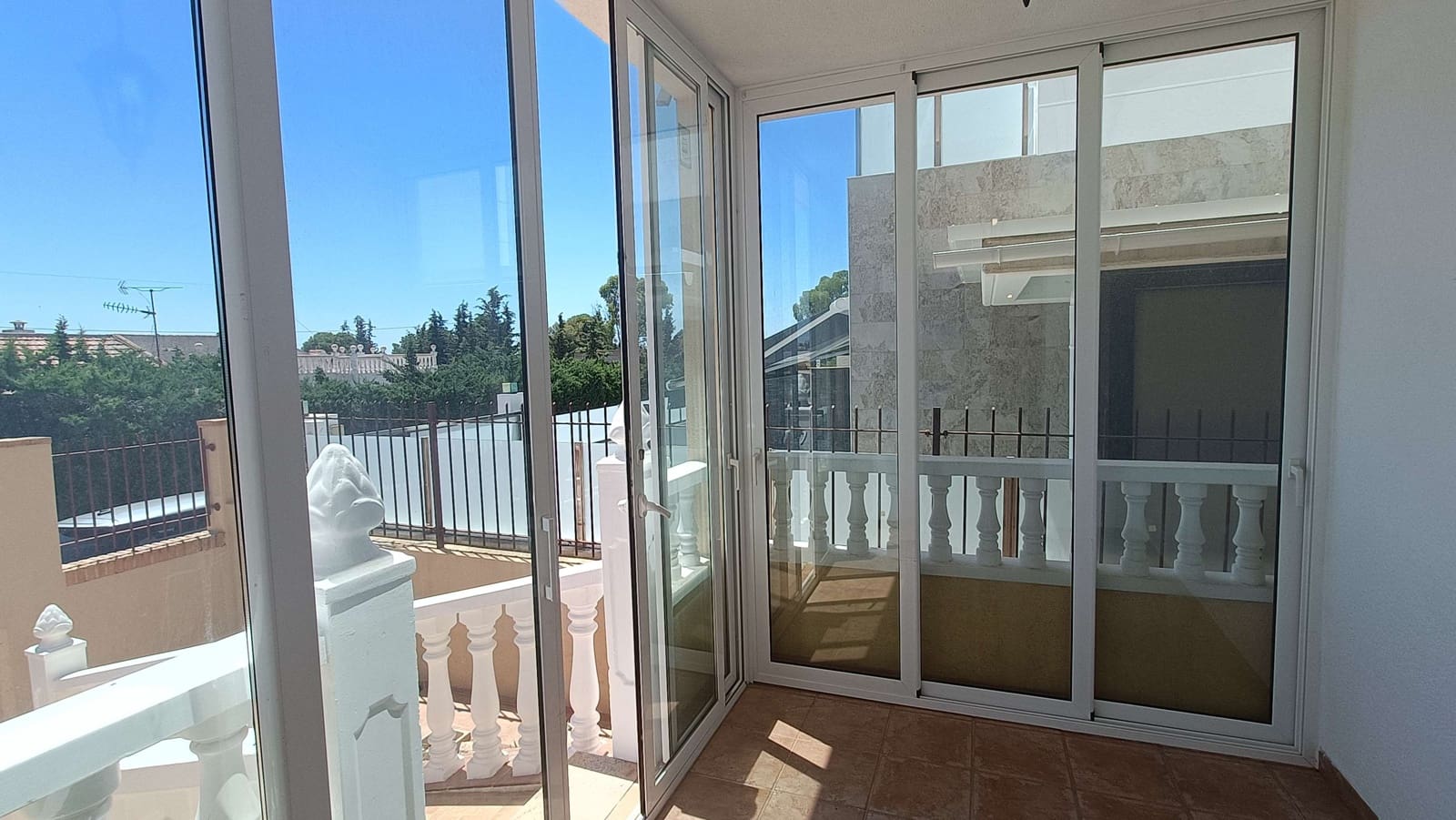 3 bedroom Villa for sale in Orihuela Costa with pool garage - € 269,900 (Ref: 9046321)