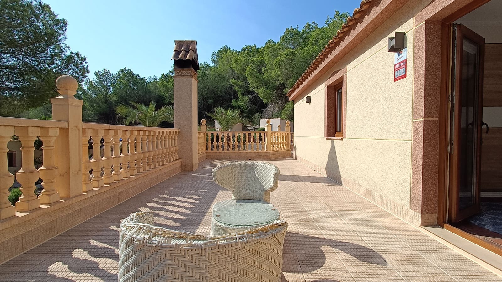 4 bedroom Villa for sale in Torremendo with pool garage - € 575,000 (Ref: 9181543)