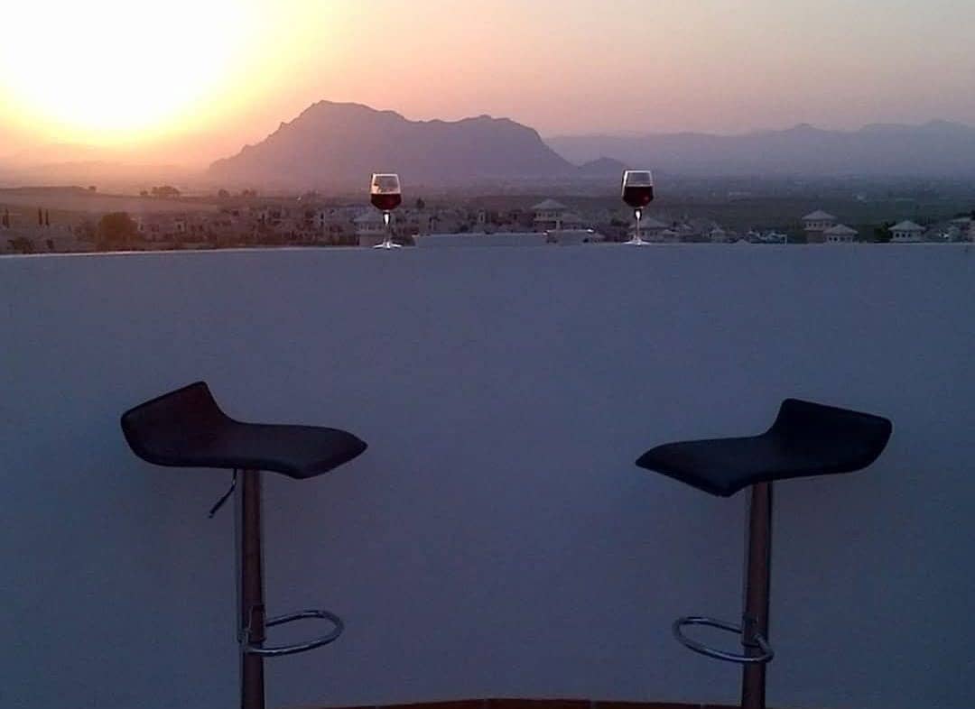 Chalet de 3 habitaciones en Algorfa en venta con piscina garaje - 350.000 € (Ref: 9216740)