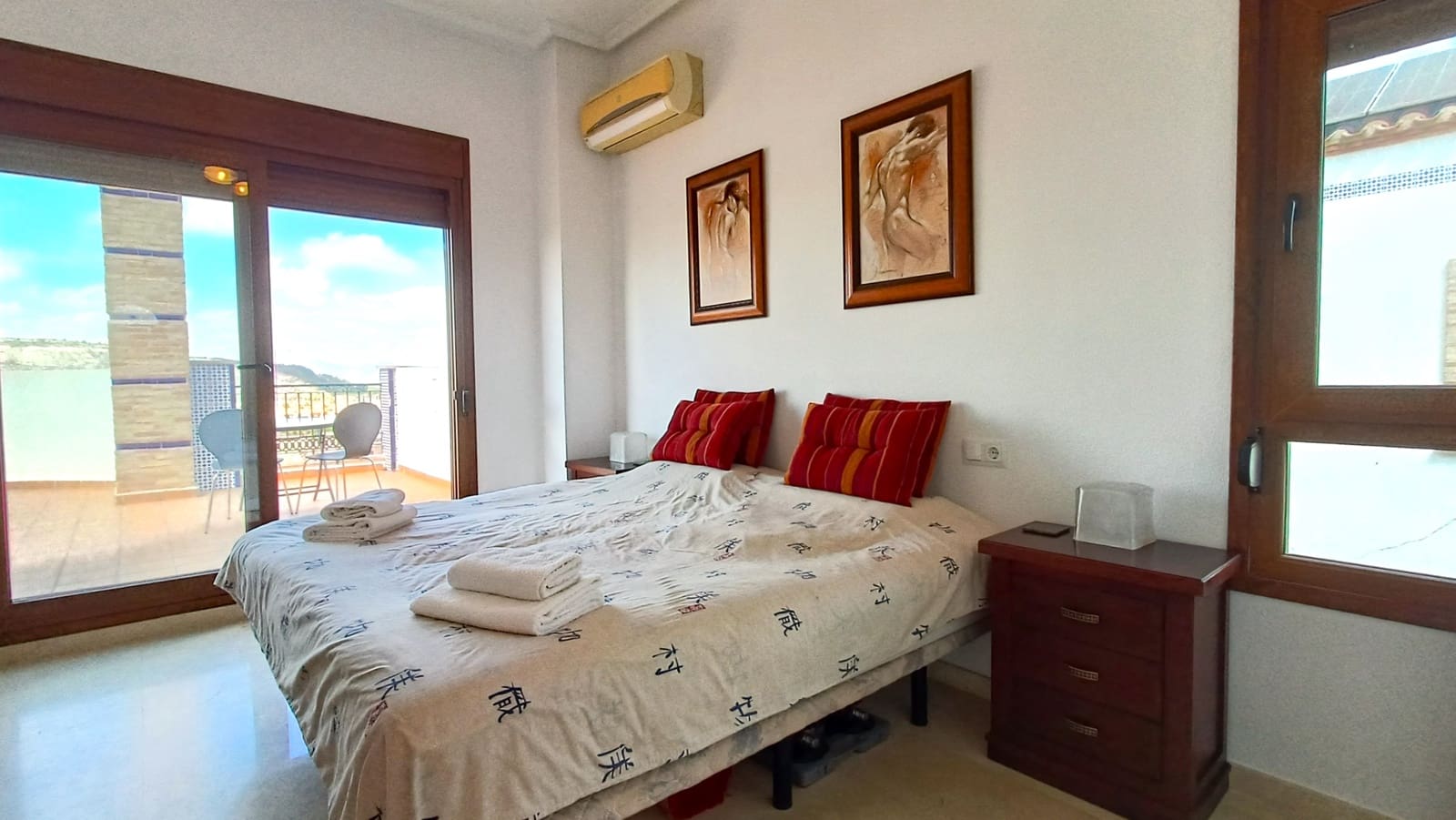 Chalet de 3 habitaciones en Algorfa en venta con piscina garaje - 350.000 € (Ref: 9216740)