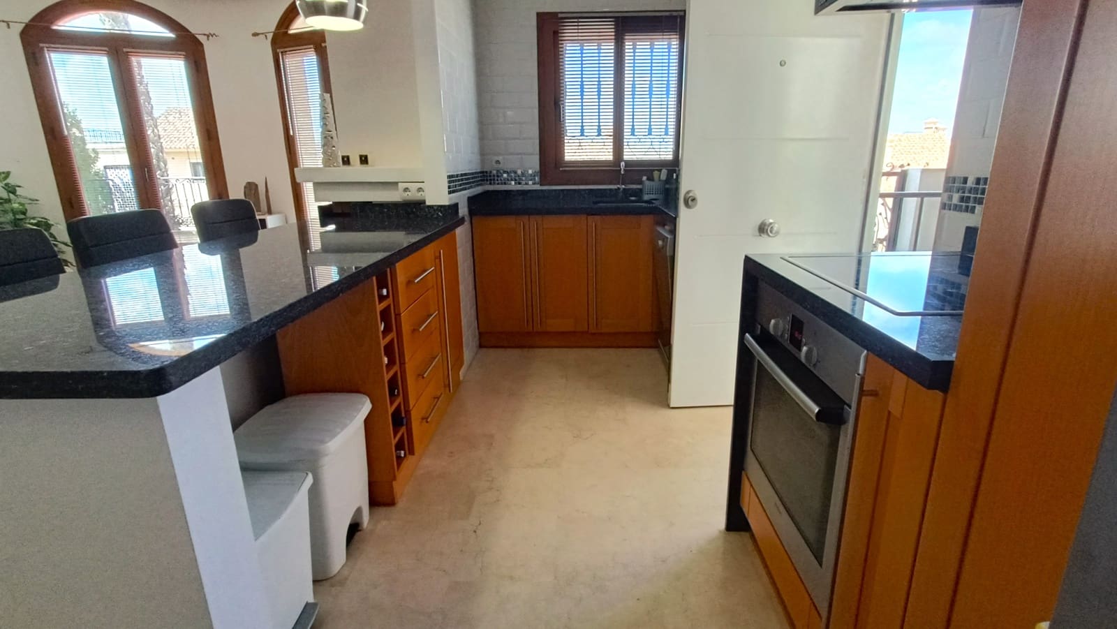 Chalet de 3 habitaciones en Algorfa en venta con piscina garaje - 350.000 € (Ref: 9216740)