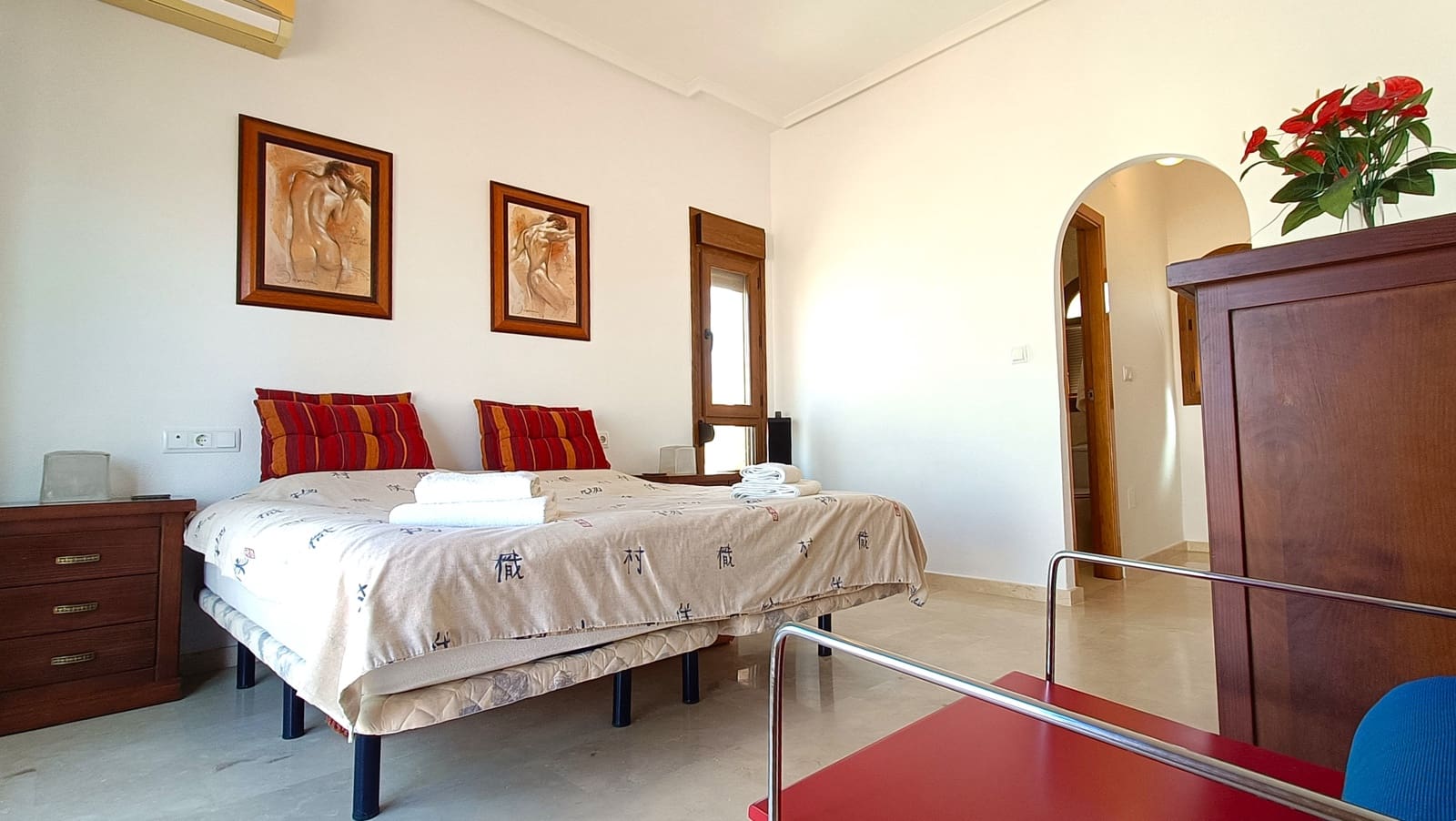 Chalet de 3 habitaciones en Algorfa en venta con piscina garaje - 350.000 € (Ref: 9216740)