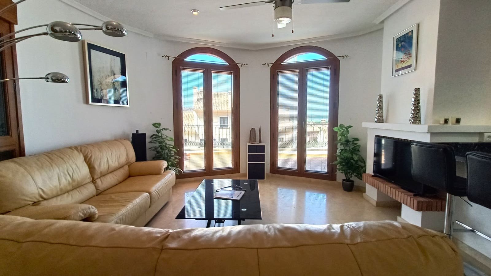 Chalet de 3 habitaciones en Algorfa en venta con piscina garaje - 350.000 € (Ref: 9216740)