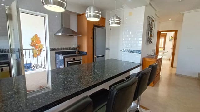 Chalet de 3 habitaciones en Algorfa en venta con piscina garaje - 350.000 € (Ref: 9216740)