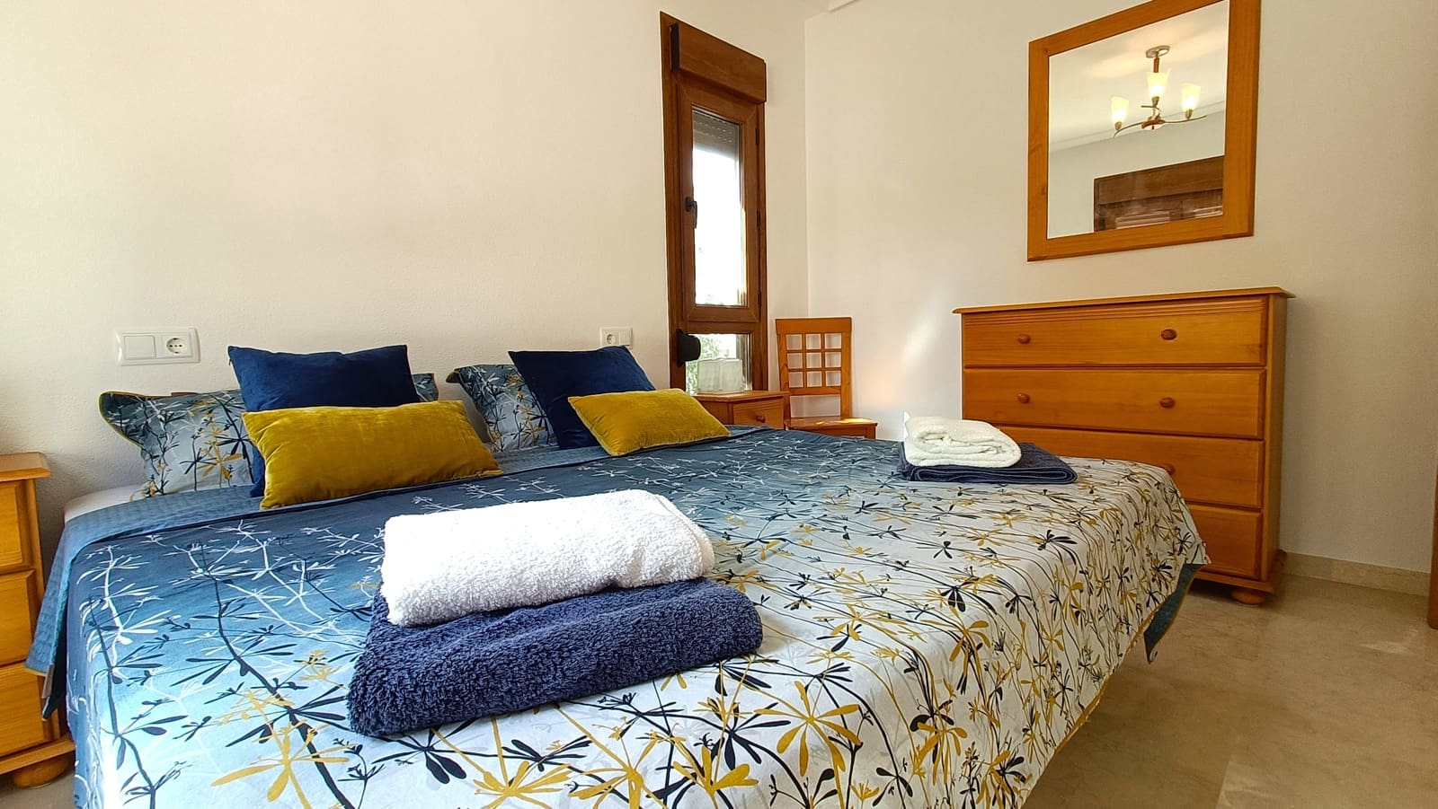 Chalet de 3 habitaciones en Algorfa en venta con piscina garaje - 350.000 € (Ref: 9216740)