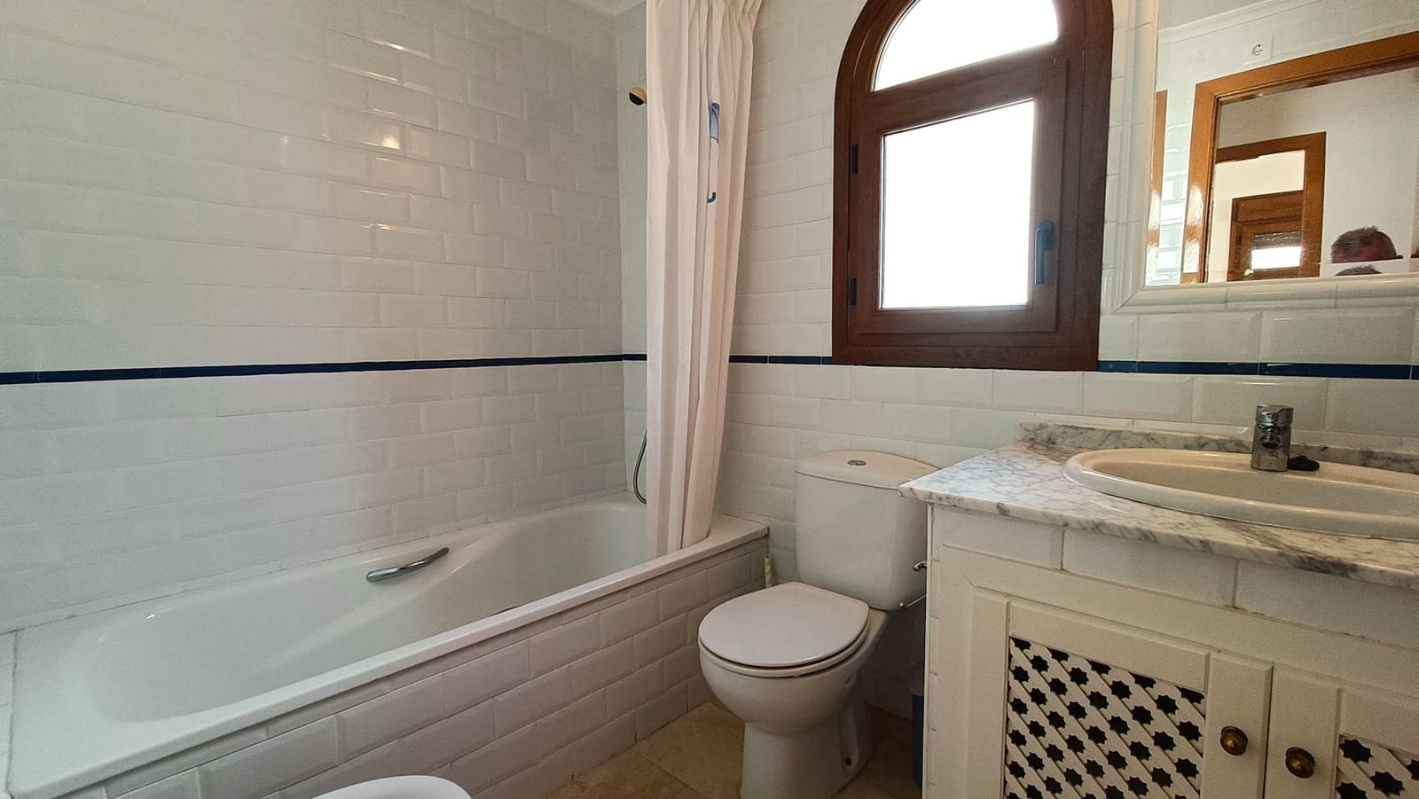 3 bedroom Villa for sale in Algorfa with pool garage - € 345,950 (Ref: 9216740)