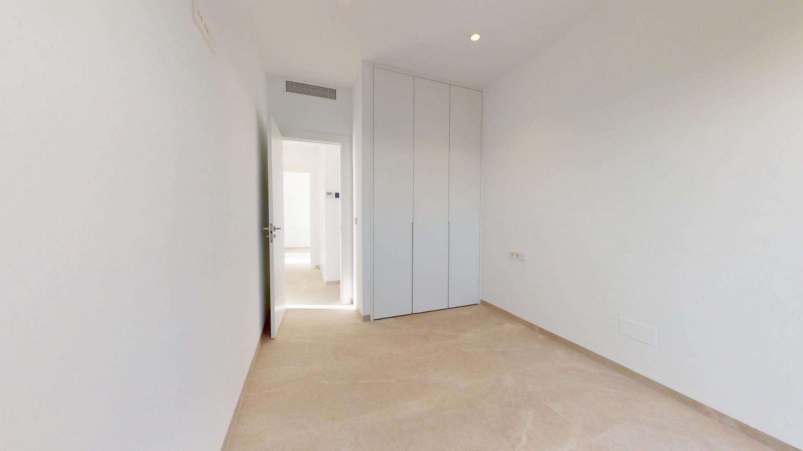 3 chambre Villa/Maison à vendre à Los Alcazares avec piscine - 689 900 € (Ref: 9331907)