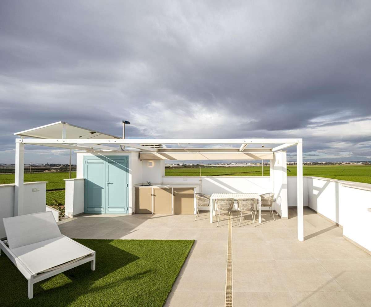 2 soveværelse Bungalow til salg i Torre de la Horadada med swimmingpool - € 385.000 (Ref: 9331925)