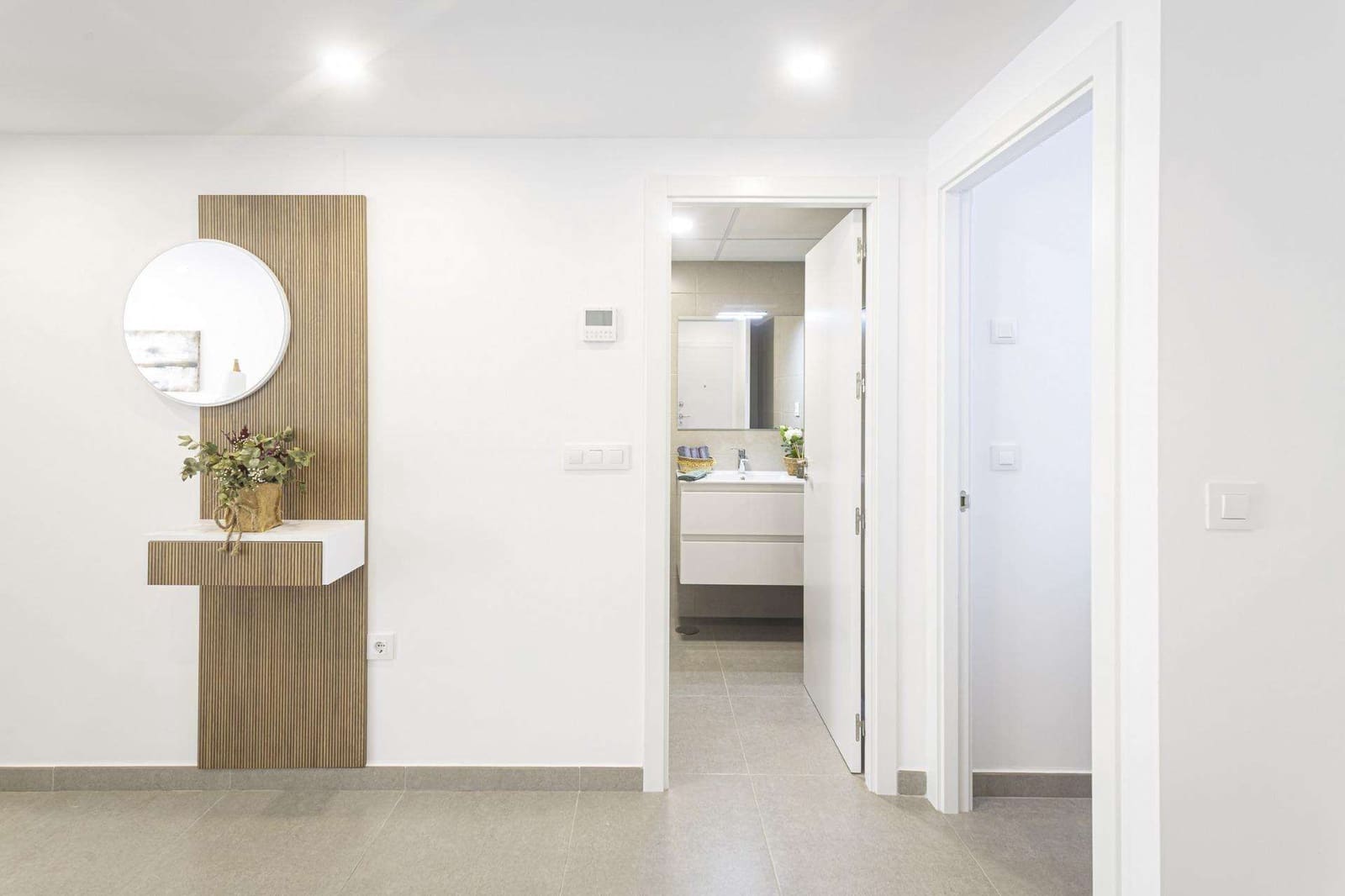 2 slaapkamer Appartement te koop in La Manga del Mar Menor met zwembad - € 213.259 (Ref: 9331974)