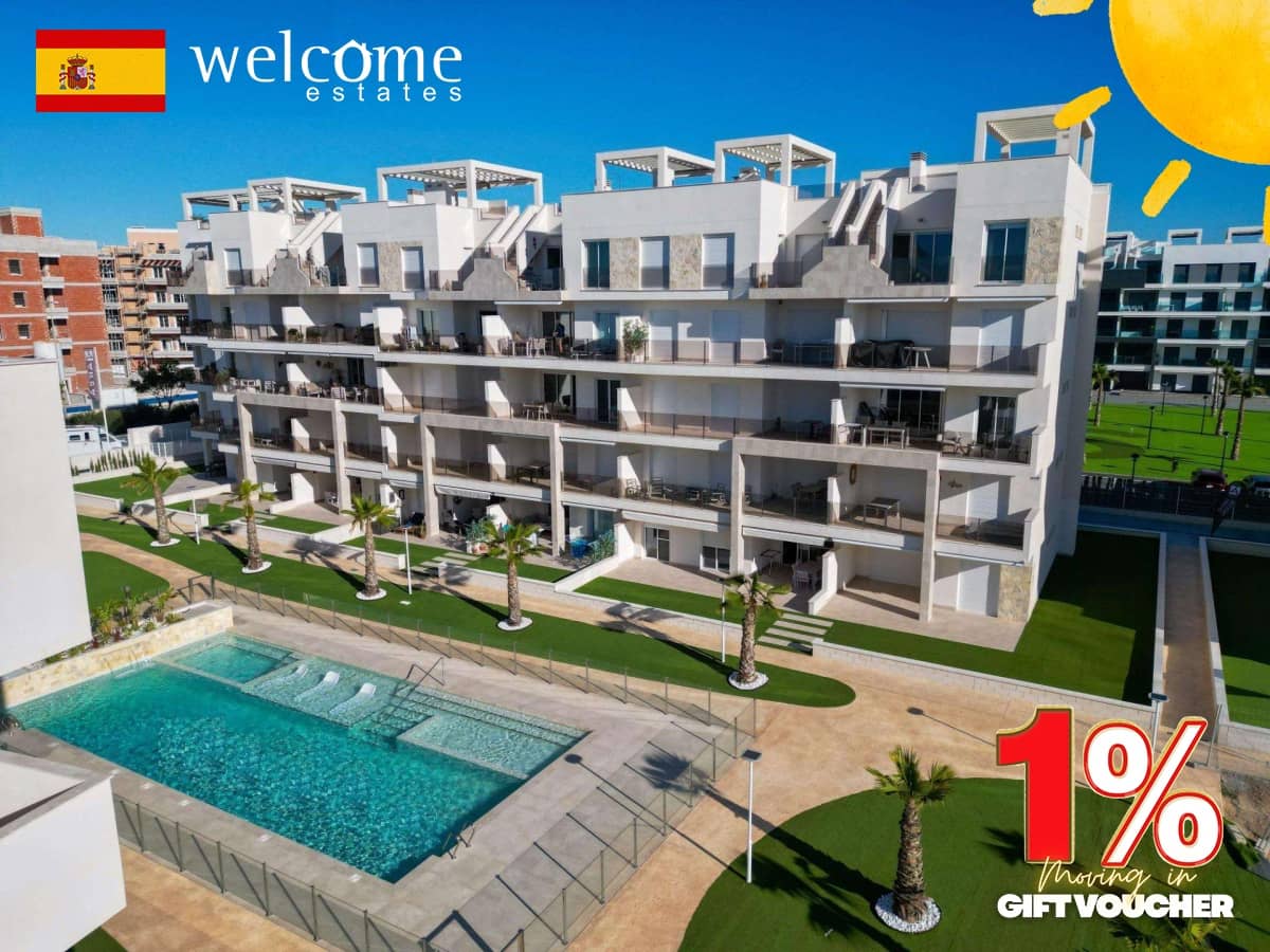 2 bedroom Apartment for sale in El Raso with pool - € 294,000 (Ref: 9331980)