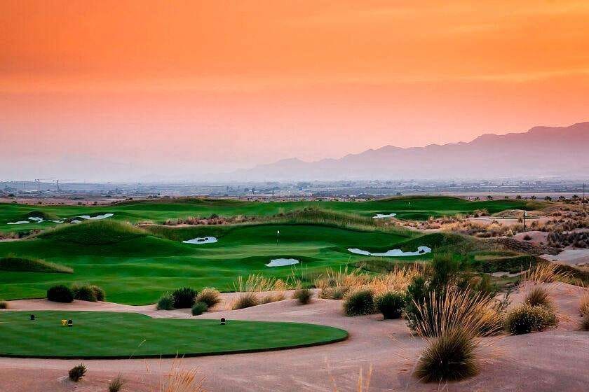 Chalet de 3 habitaciones en Condado de Alhama en venta con piscina - 324.000 € (Ref: 9332017)