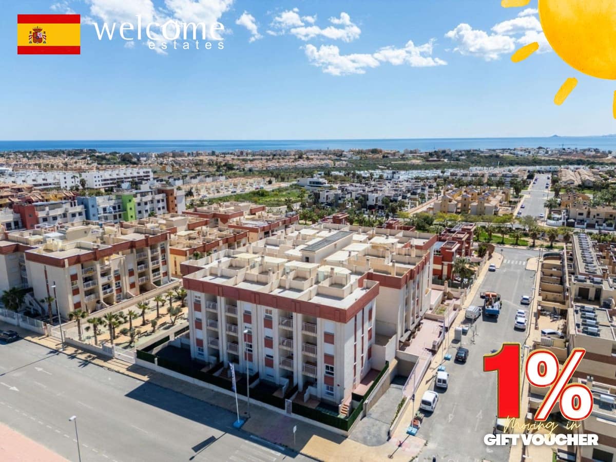 Apartamento de 2 habitaciones en Orihuela Costa en venta con piscina garaje - 202.500 € (Ref: 9332023)