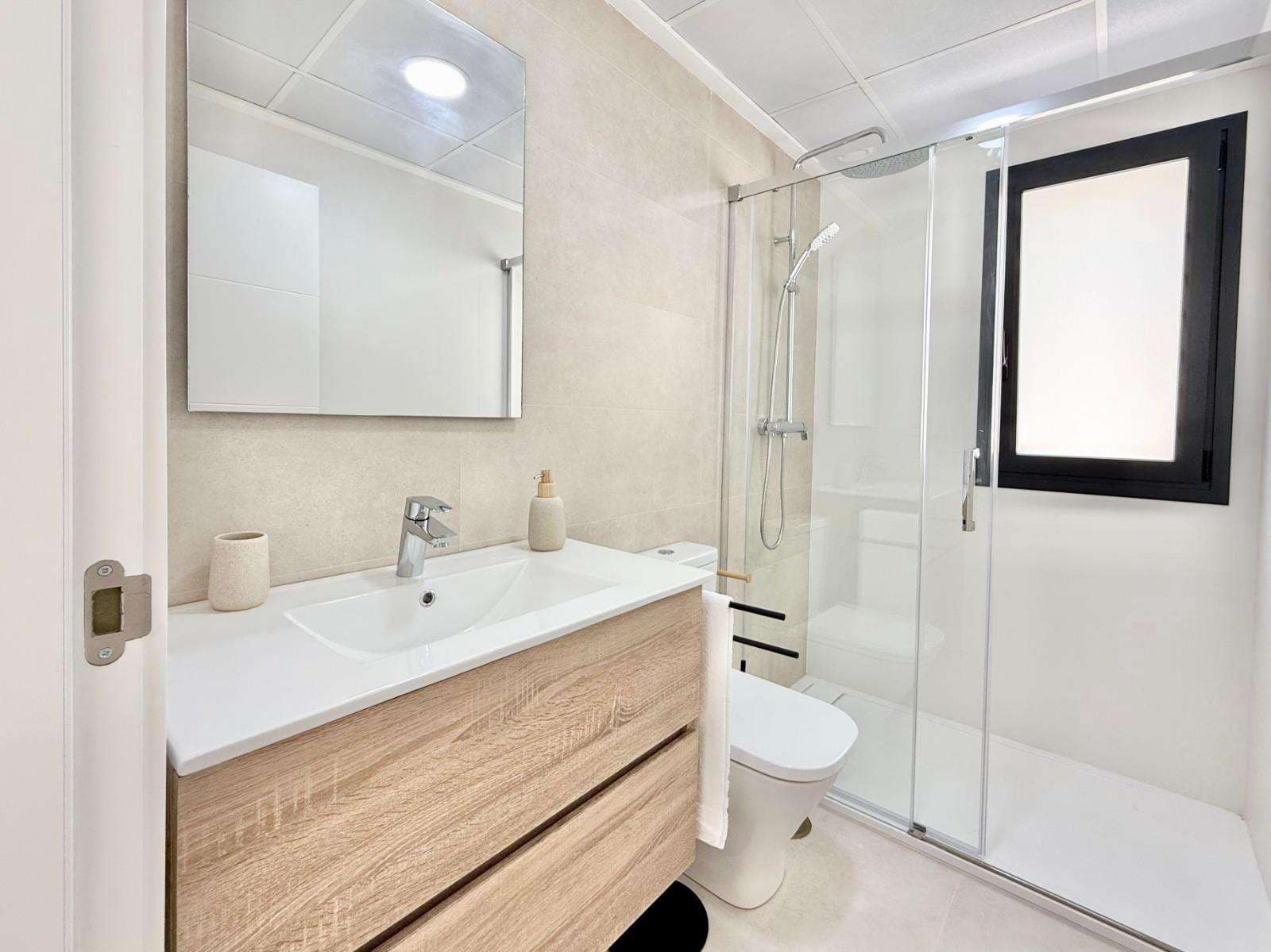 2 chambre Maison de Ville à vendre à Cox avec piscine - 219 000 € (Ref: 9332073)