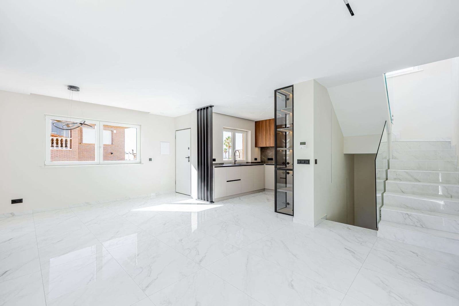 4 bedroom Villa for sale in Ciudad Quesada with pool - € 499,000 (Ref: 9332077)