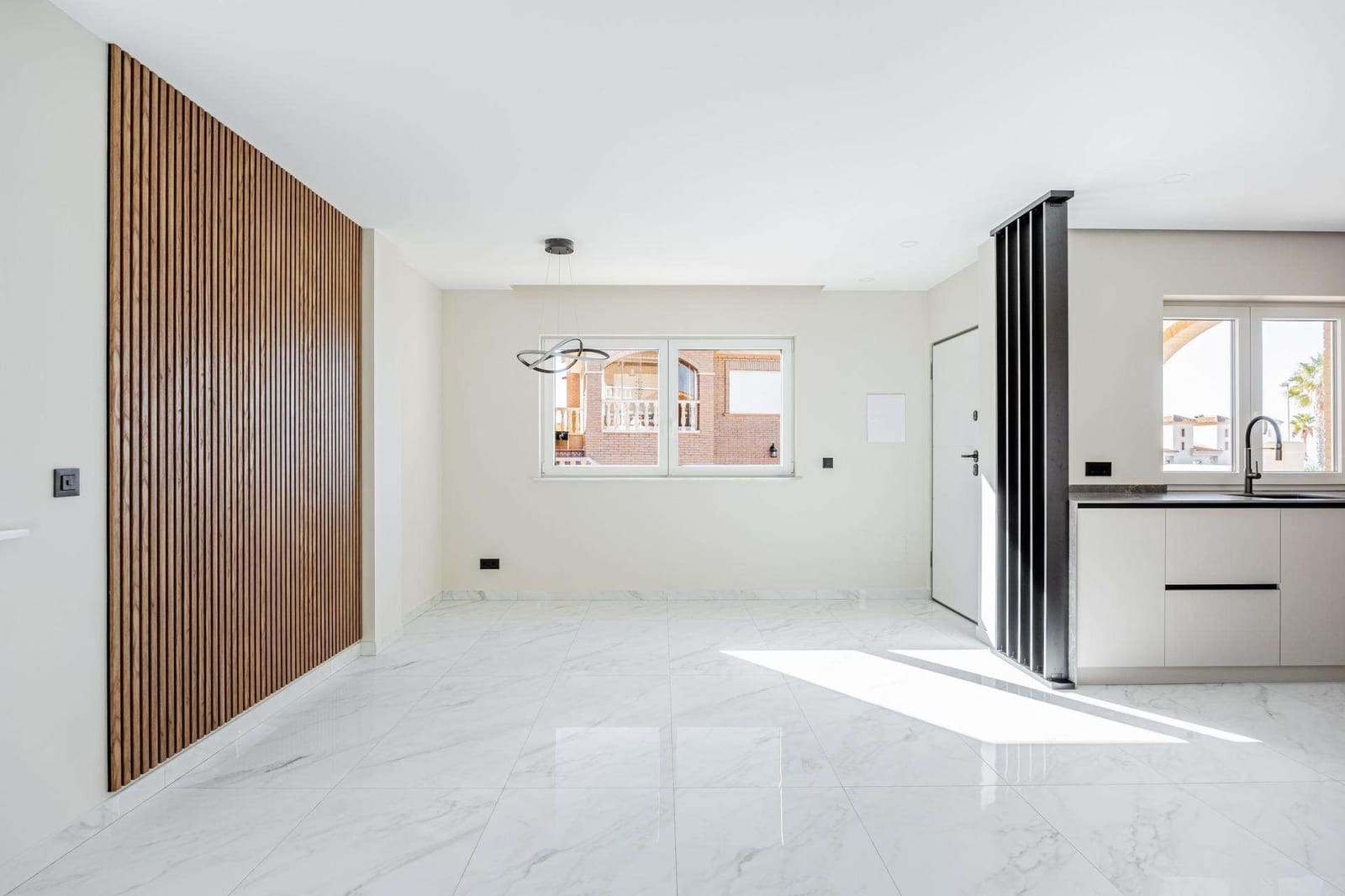 4 bedroom Villa for sale in Ciudad Quesada with pool - € 499,000 (Ref: 9332077)