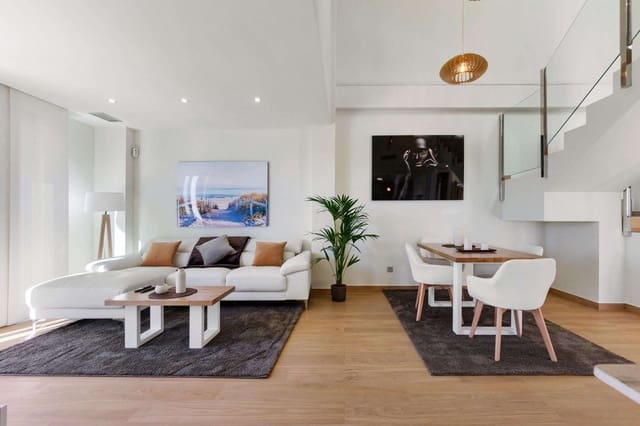 3 slaapkamer Villa te koop in Ciudad Quesada, Rojales met zwembad - € 649.000 (Ref: 9332078)