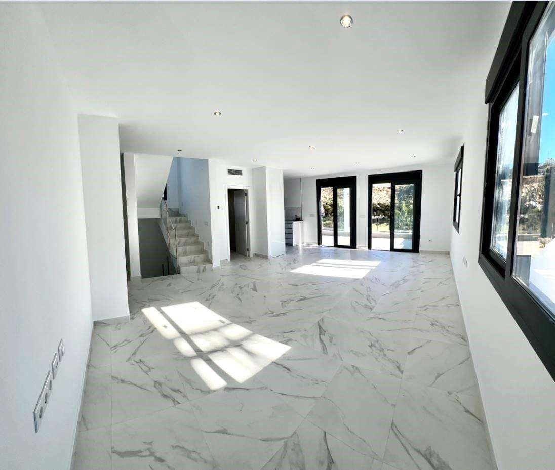 3 soveværelse Villa til salg i La Marquesa med swimmingpool - € 852.000 (Ref: 9332116)