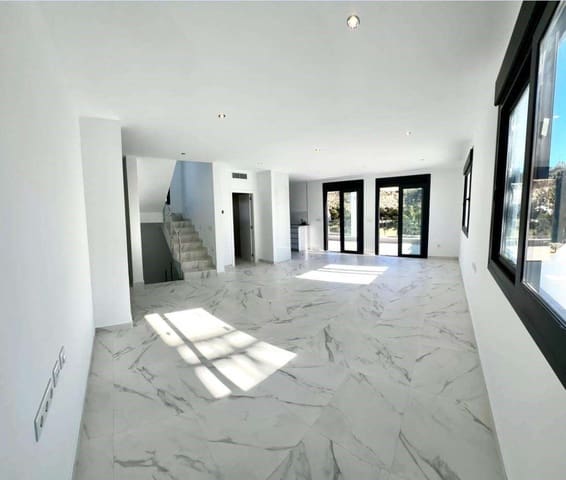 3 quarto Moradia para venda em La Marquesa, Rojales com piscina - 852 000 € (Ref: 9332116)