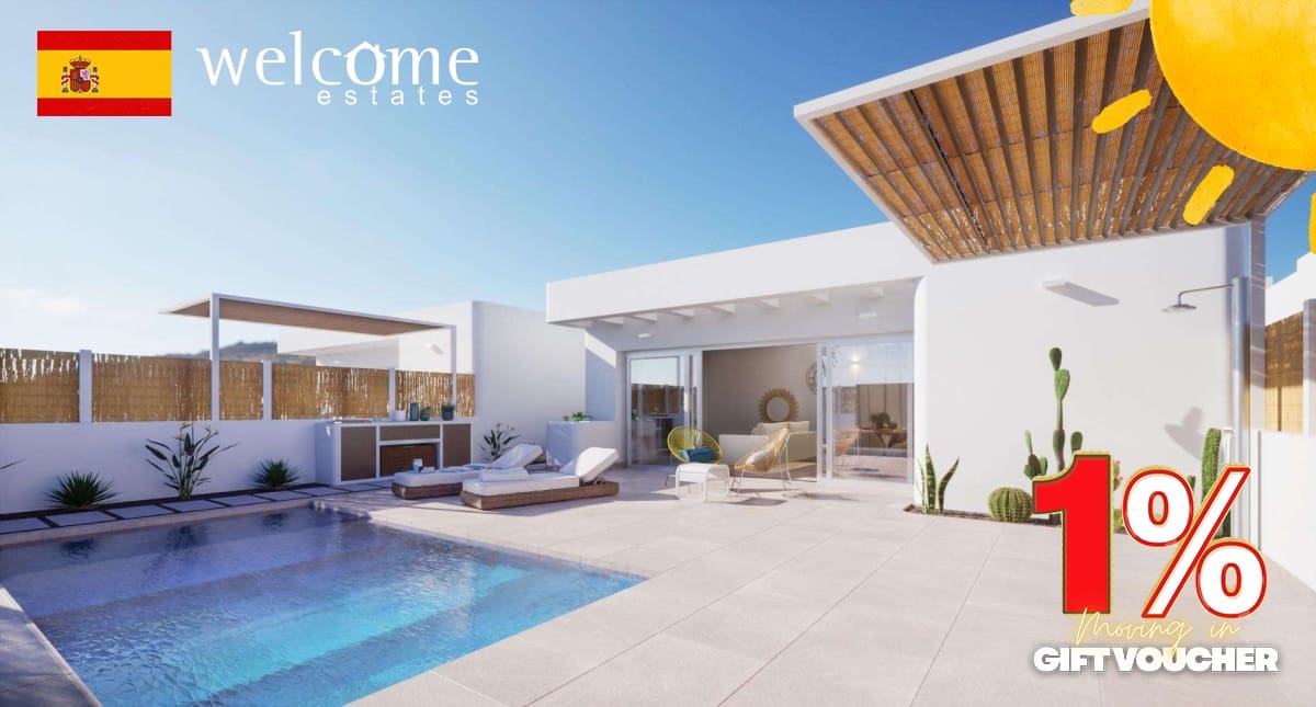 Chalet de 3 habitaciones en Los Alcázares en venta con piscina - 499.900 € (Ref: 9332165)