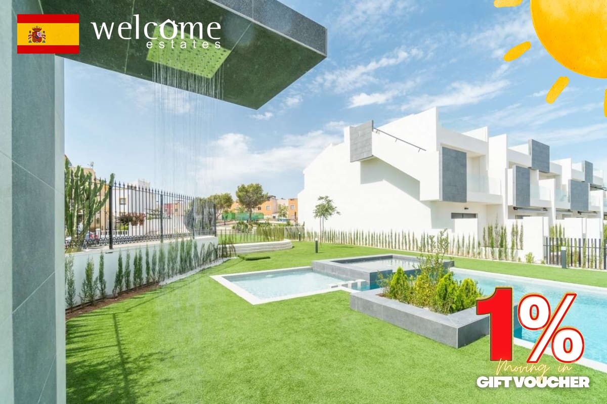 3 bedroom Bungalow for sale in Los Balcones with pool - € 279,900 (Ref: 9332317)