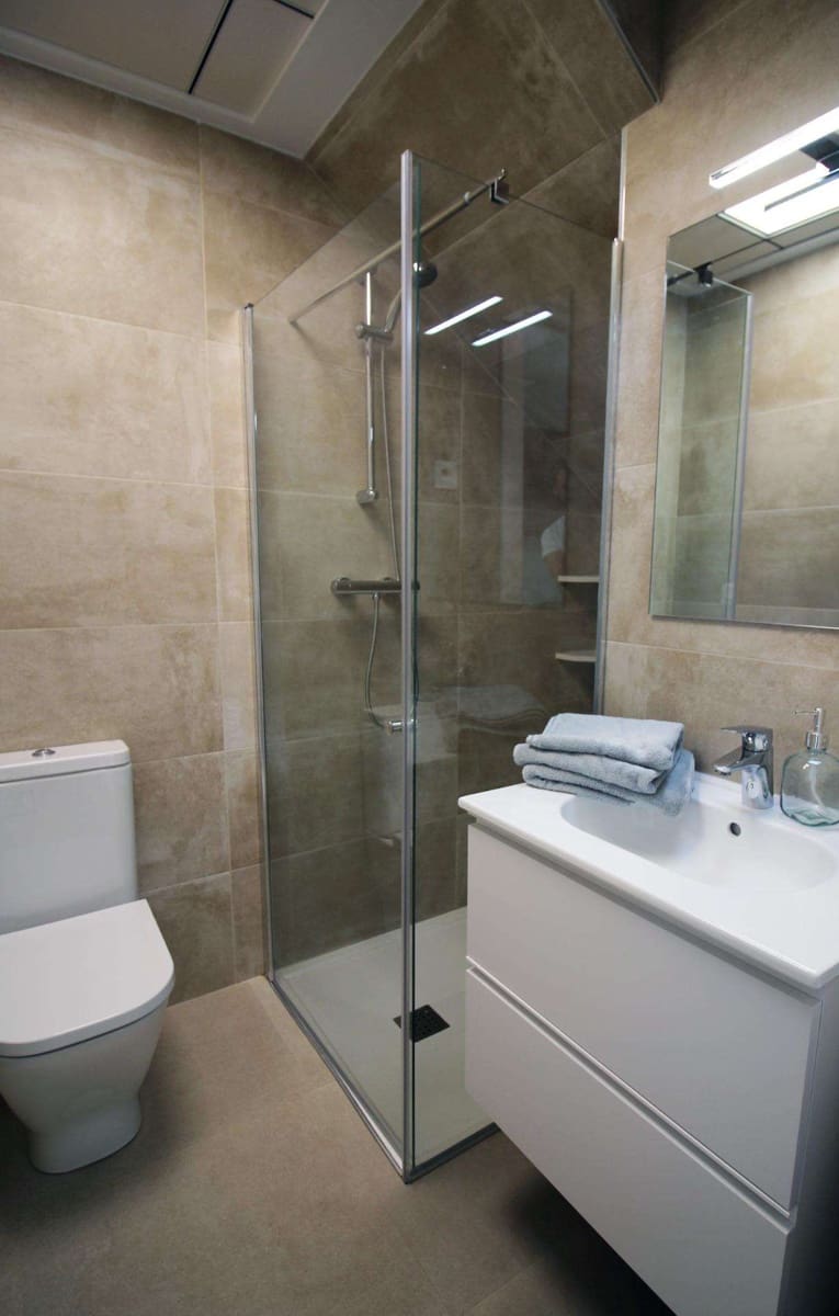 4 slaapkamer Halfvrijstaande villa te koop in Pilar de la Horadada met zwembad - € 369.900 (Ref: 9332333)