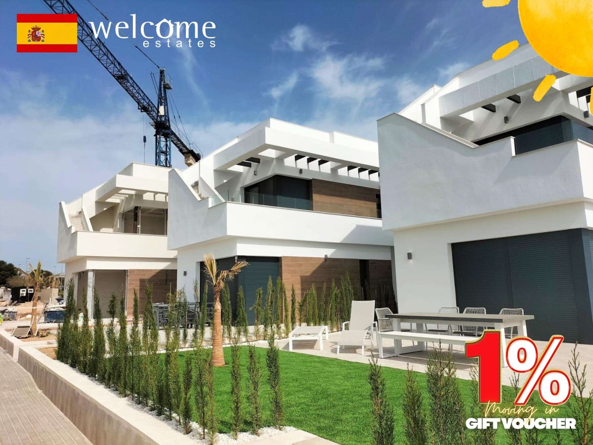 3 bedroom Villa for sale in Pilar de la Horadada with pool - € 399,000 (Ref: 9332349)