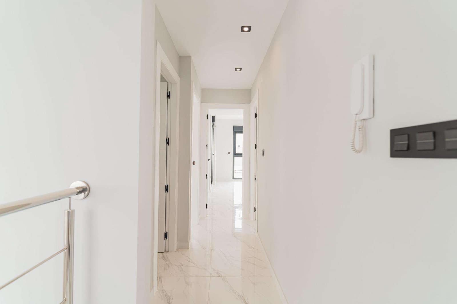 4 sypialnia Willa na sprzedaż w Orihuela Costa z basenem - 699 900 € (Ref: 9332357)