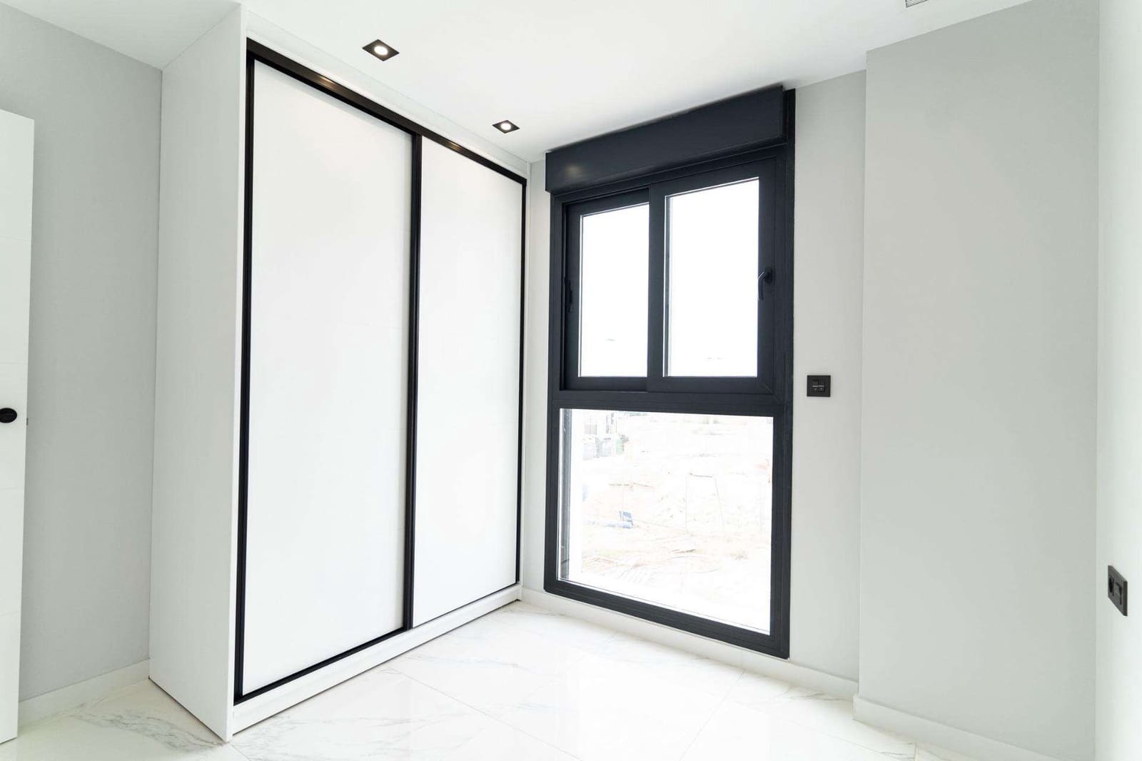 4 sypialnia Willa na sprzedaż w Orihuela Costa z basenem - 699 900 € (Ref: 9332357)