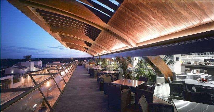 3 chambre Villa/Maison à vendre à La Peraleja Golf Resort avec piscine - 600 000 € (Ref: 9332393)