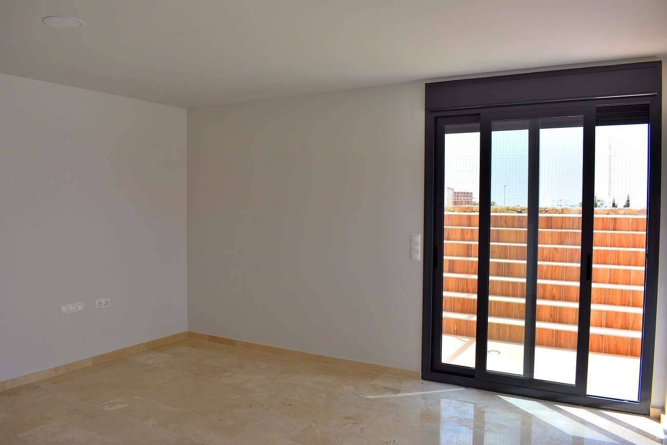 4 quarto Moradia para venda em Finestrat com piscina - 760 000 € (Ref: 9332420)