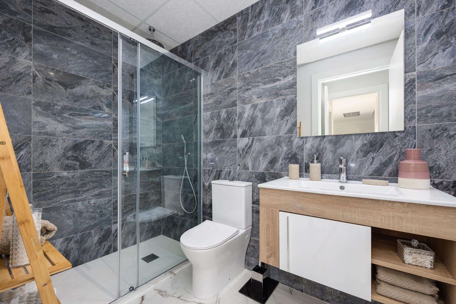 2 slaapkamer Appartement te koop in San Miguel de Salinas met zwembad garage - € 219.000 (Ref: 9332445)