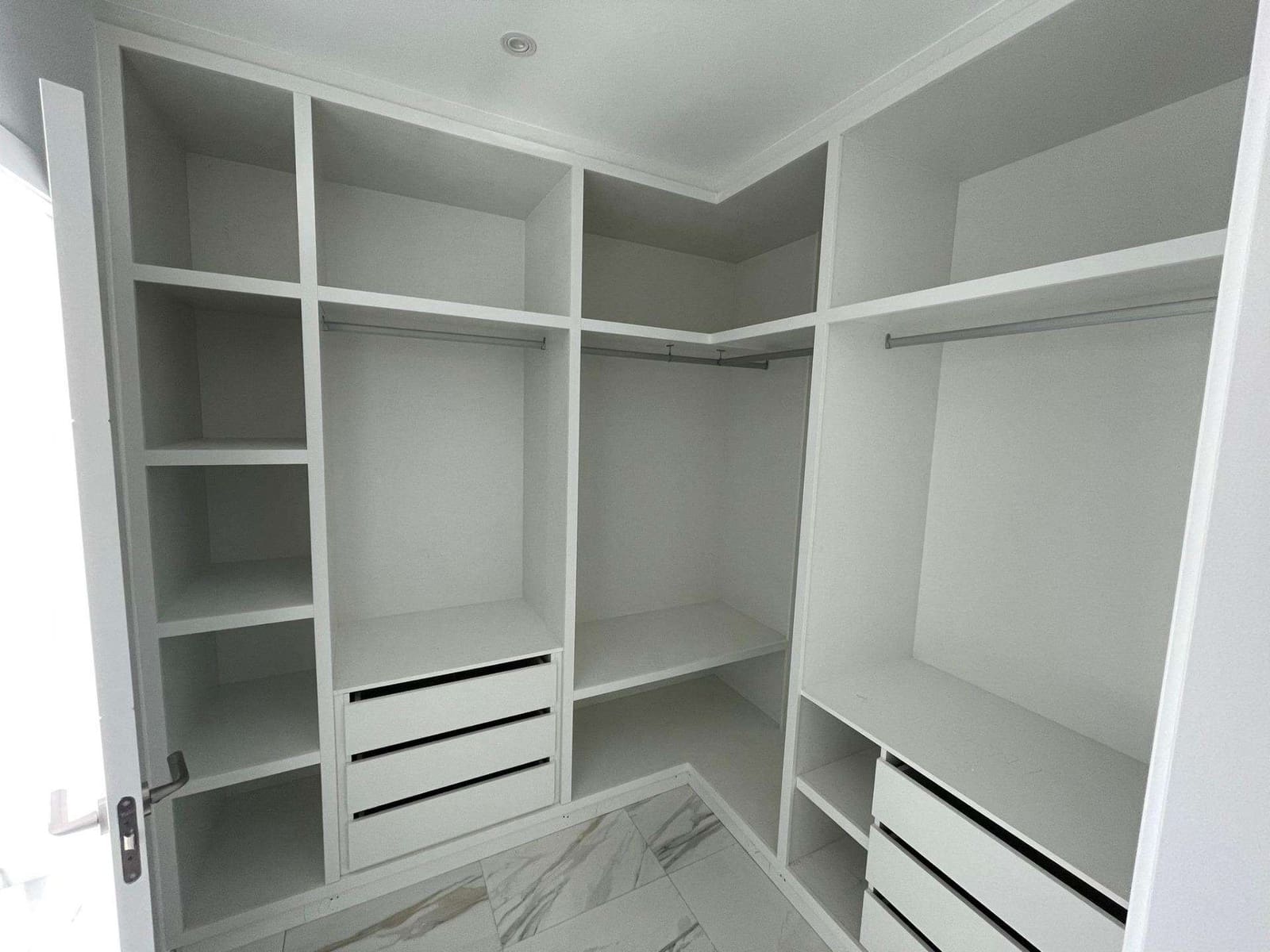 6 makuuhuone Huvila myytävänä paikassa Pinoso mukana uima-altaan - 611 000 € (Ref: 9332506)