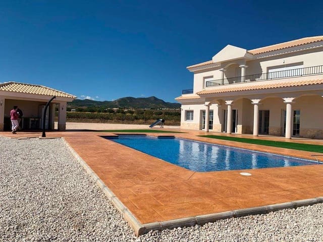 4 quarto Moradia para venda em Pinoso com piscina - 505 000 € (Ref: 9332508)