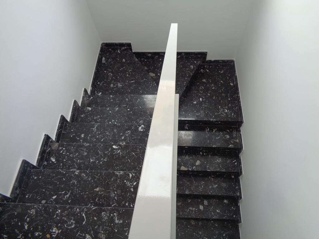 Chalet de 4 habitaciones en Pinoso en venta con piscina - 423.000 € (Ref: 9332509)