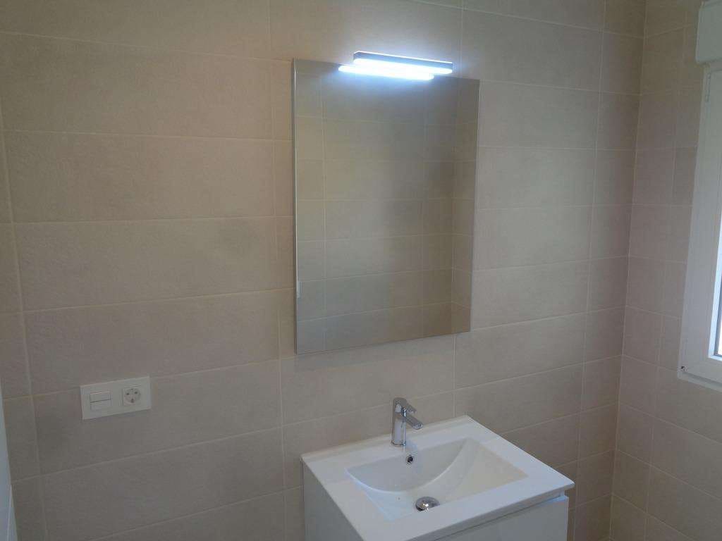 4 bedroom Villa for sale in Pinoso with pool - € 397,000 (Ref: 9332510)