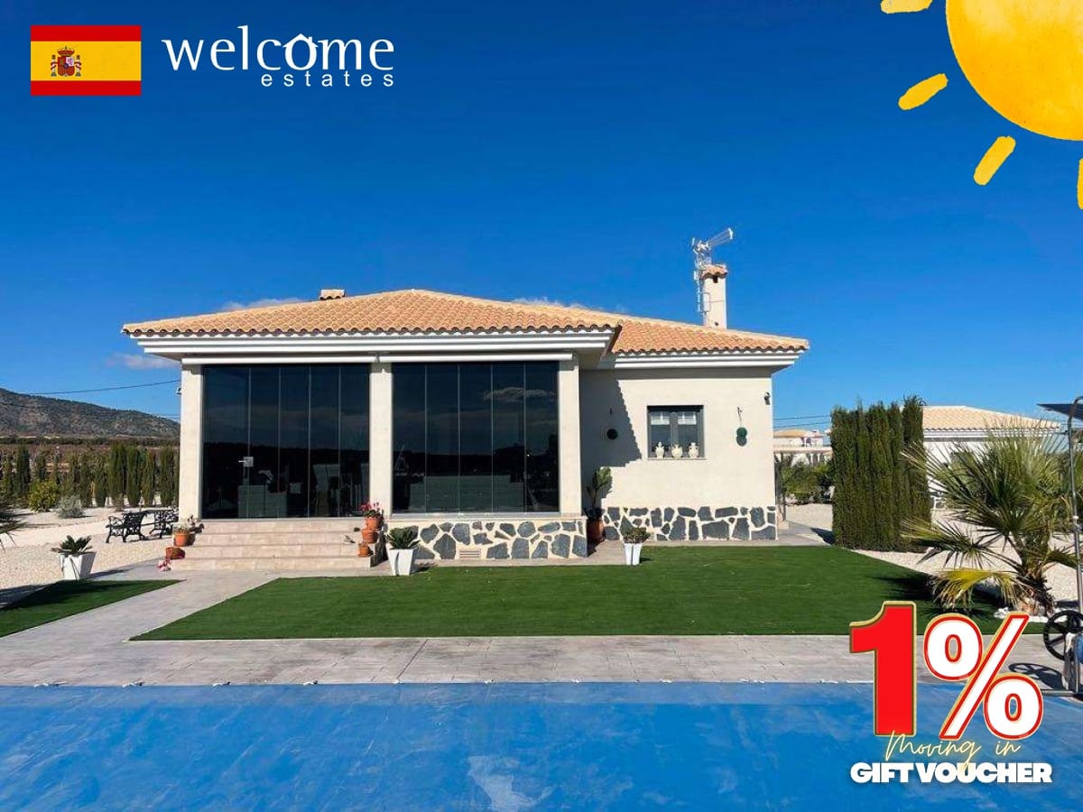 3 slaapkamer Villa te koop in Pinoso met zwembad - € 332.000 (Ref: 9332512)