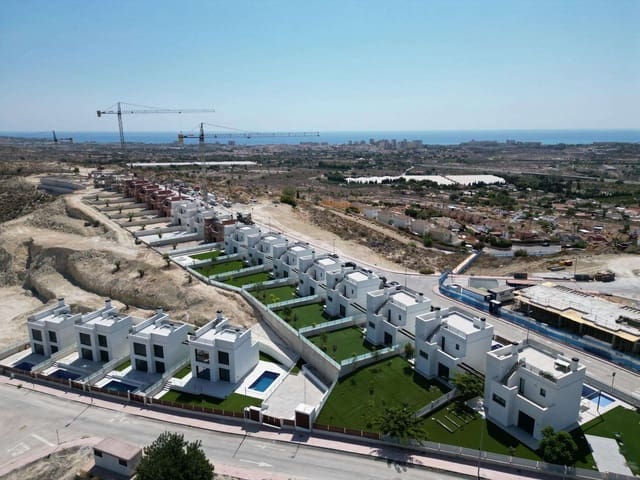 Chalet de 3 habitaciones en Muchamiel / Mutxamel en venta con piscina - 450.000 € (Ref: 9332523)