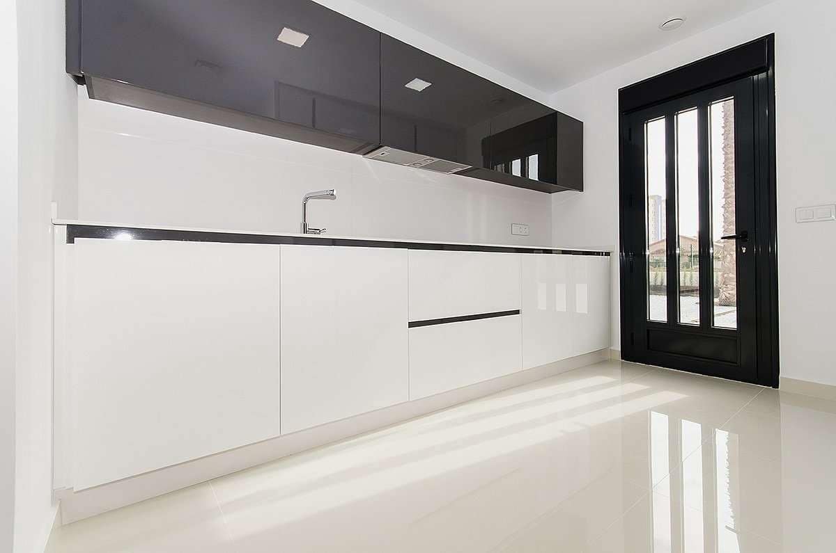 4 slaapkamer Villa te koop in Playa Honda met zwembad - € 575.000 (Ref: 9332526)