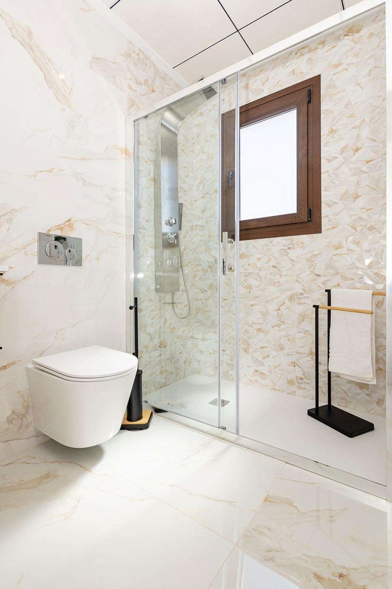 3 bedroom Villa for sale in Polop with pool - € 598,000 (Ref: 9332535)